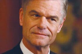 Harry Hamlin
