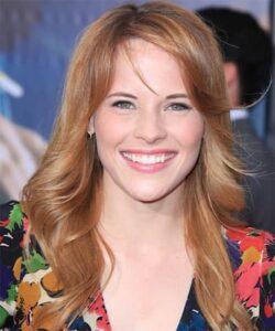 Katie Leclerc Bio, Wiki, Age, Height, Family, Husband, Wedding, Deaf