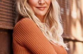 Barbara Alyn Woods