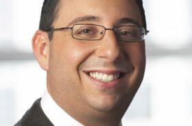 Darren Wolfson Photo