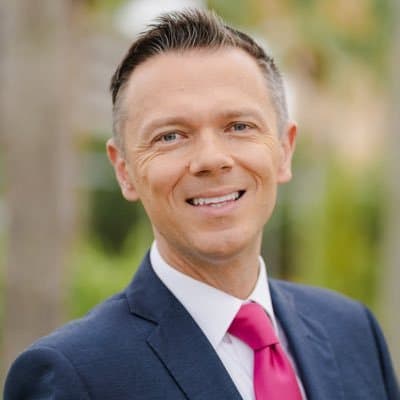 Photo of Greg Dee