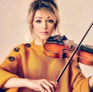 Lindsey Stirling Biography, Age, Height/Weight, Net Worth, Relationship