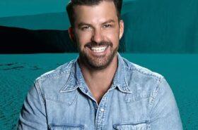 Johnny Bananas Photo