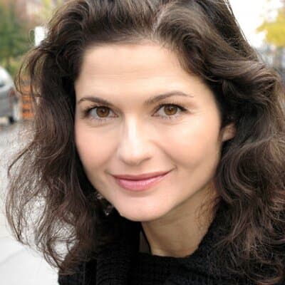 Photo of Jacqueline Hennessy