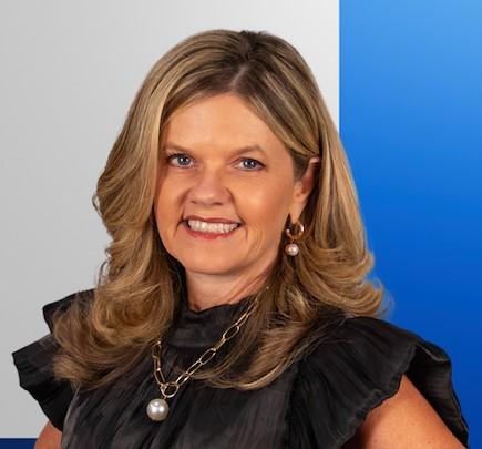 Photo of Julie Henricks
