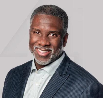 Photo of Kevin Holmes