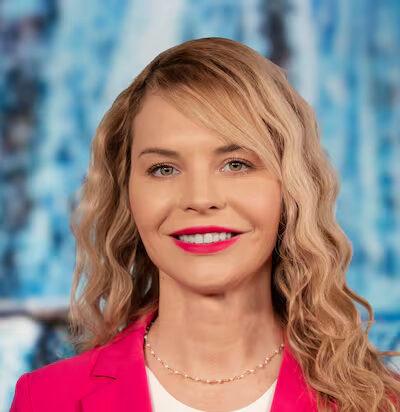 Photo of Sarah Allsup